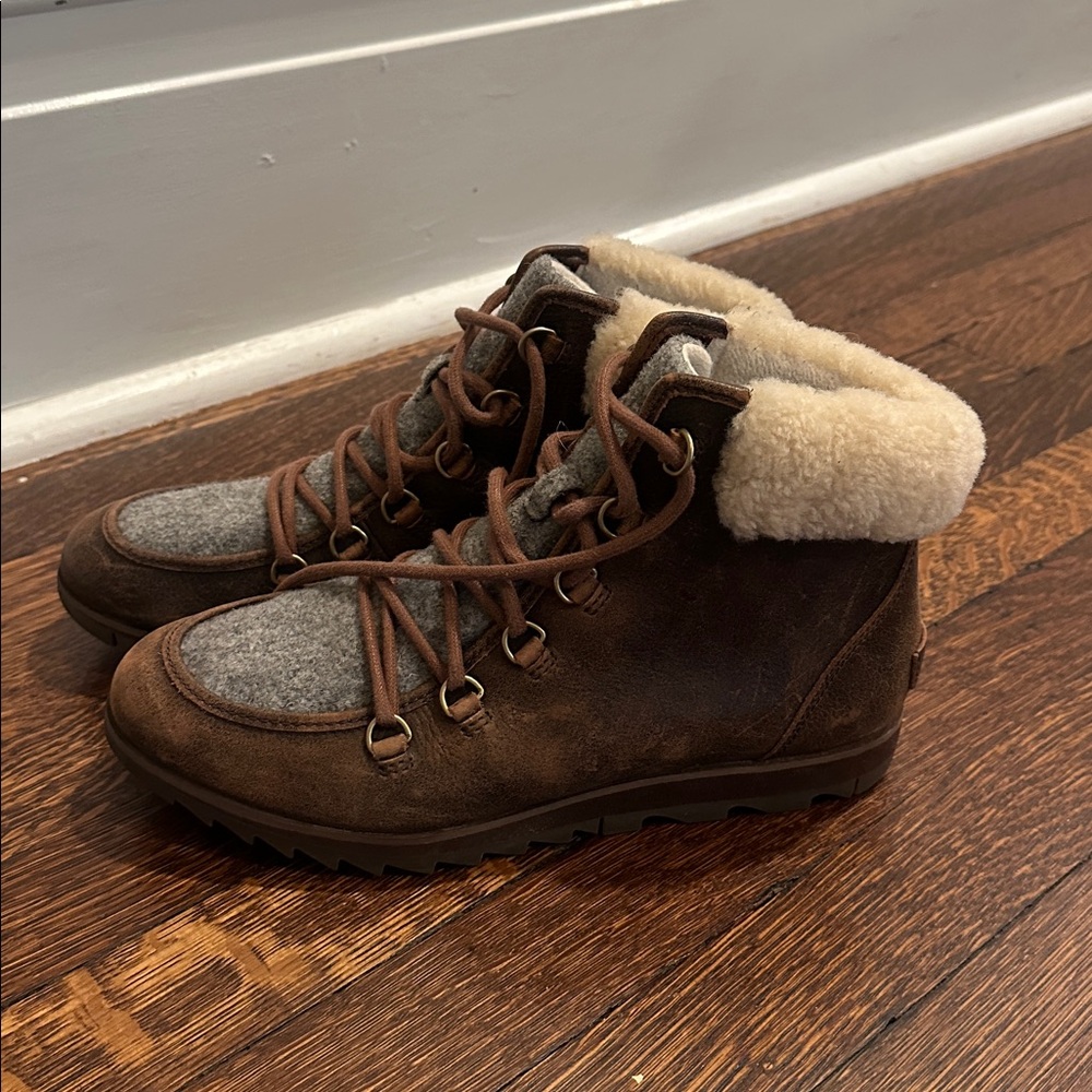 Sorrel Harlow boots NWOT